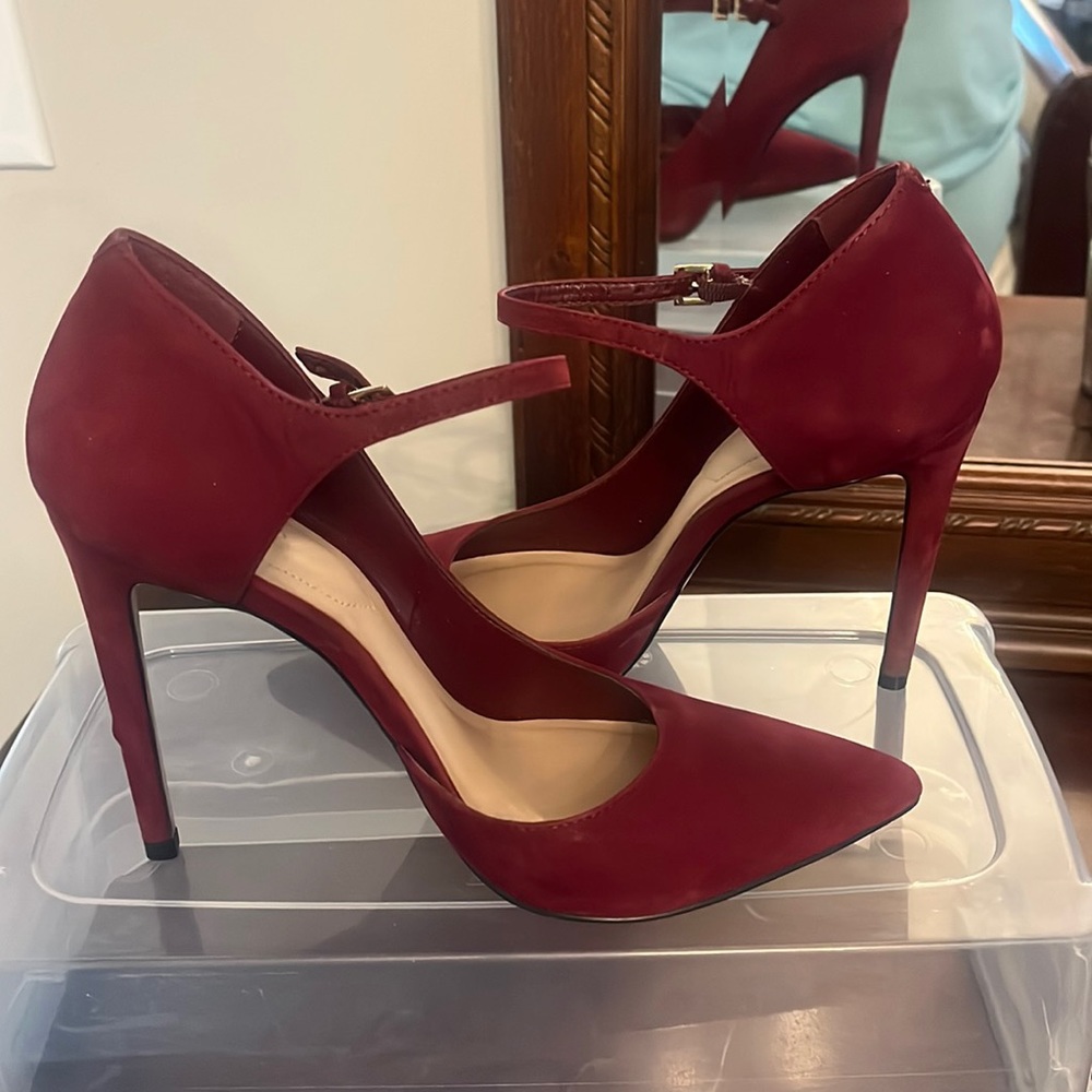 Also Maroon Pumps Size 7